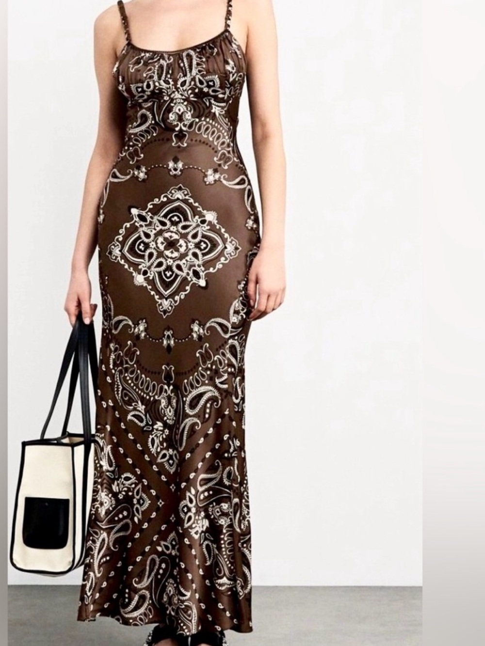 NWT Camila Coelho Brown paisley Bandana Slip Dress Size Small $295 REVOLVE